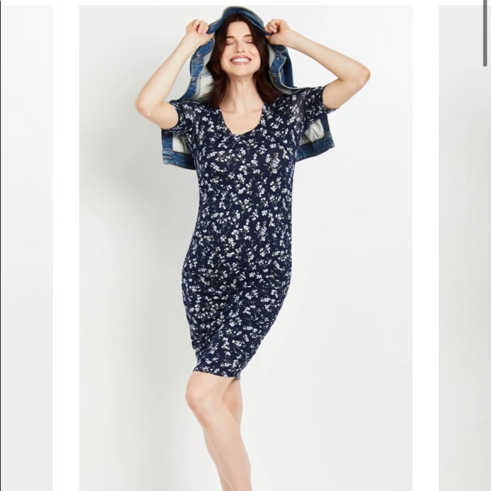 Blue and white flower maternity dress